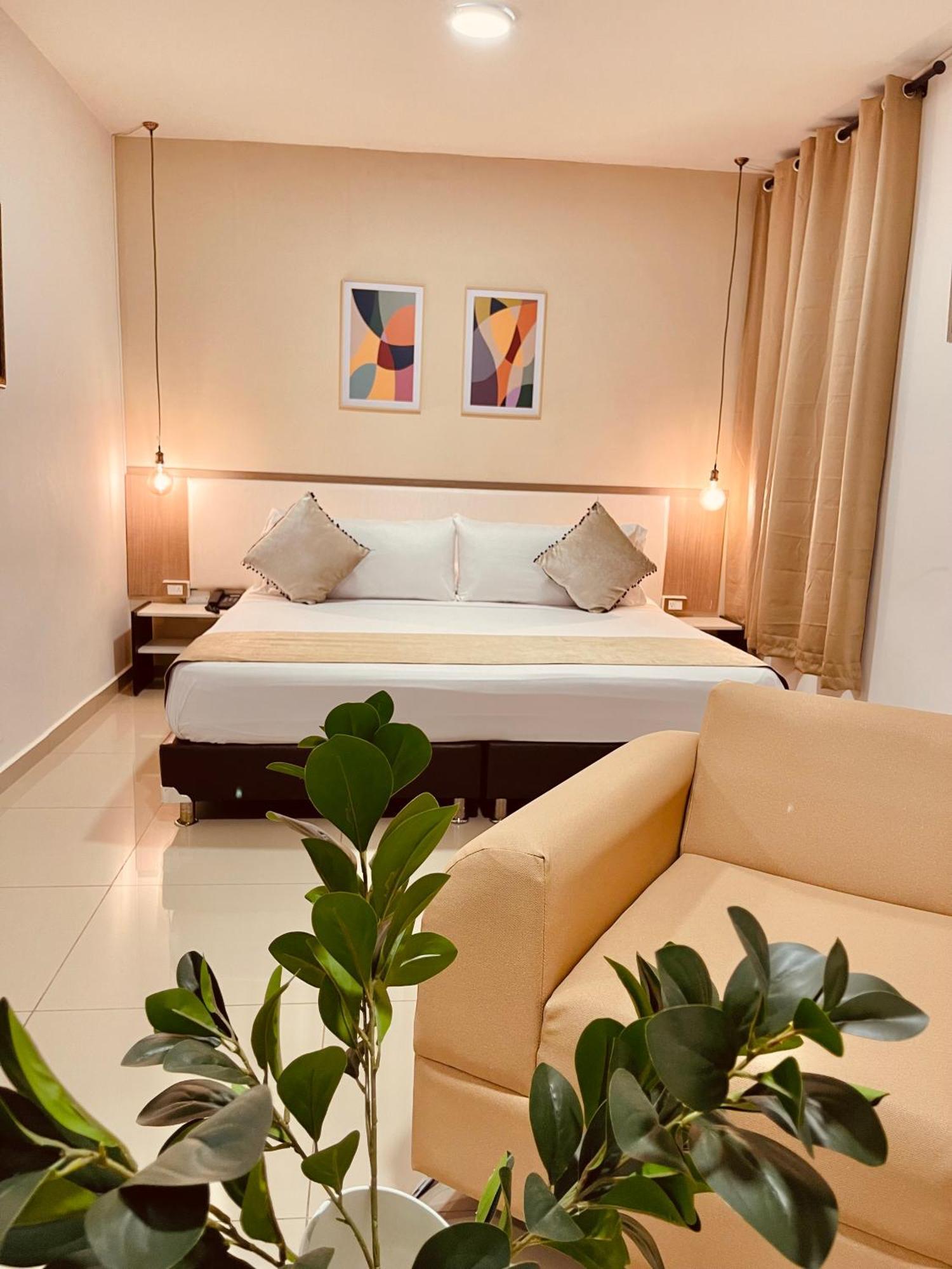 Hotel Suite Center פריירה מראה חיצוני תמונה